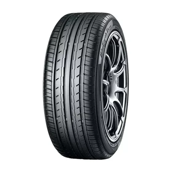 Neumático Yokohama 205/60 R15 91h Bluearth Es32 Cross Fox