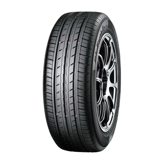 Neumático Yokohama Es32 195/50 R16 Fiesta Kinetic Índice De Velocidad V