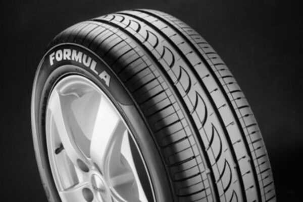 Neumático Pirelli Formula Energy P 175/70R13 82 T - Image 2