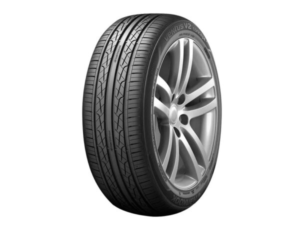 Neumático  215 40 R17  Hankook Sport 104