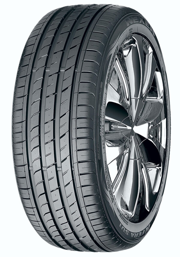 Neumático Nexen 215 45 16 90v Nfera Su1