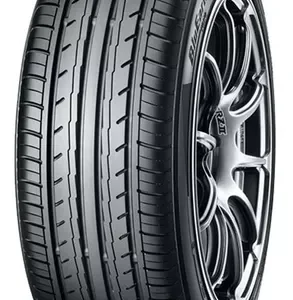 Neumático Yokohama 205/60 R15 91h Bluearth Es32 Cross Fox