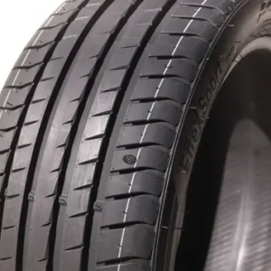 Neumatico Triangle Th202 205/45 R17 88y